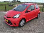 Toyota Aygo 1.0 VVT-i Access - airco, Voorwielaandrijving, Stof, Gebruikt, 4 stoelen