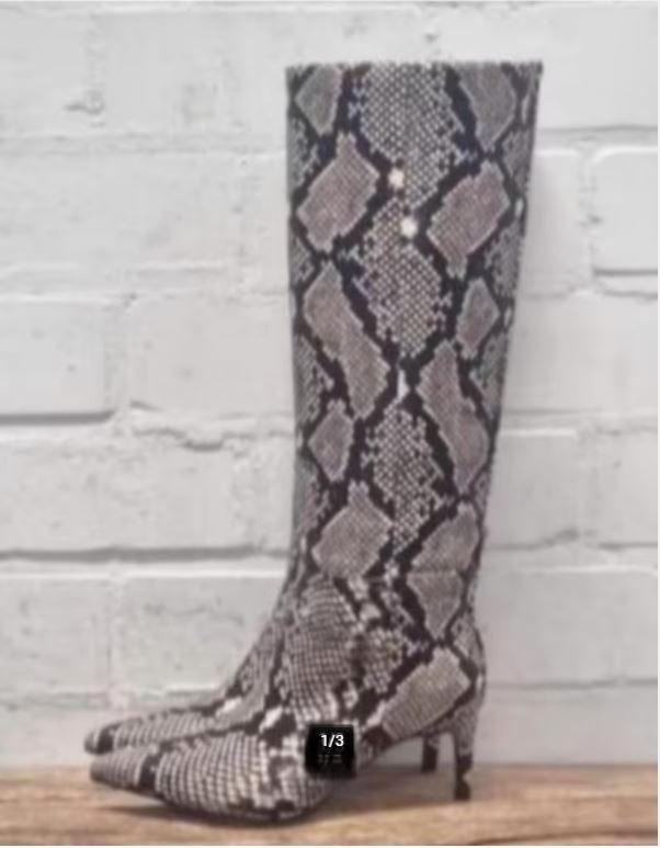 JOSH V - Prachtige laarzen maat 37 - Nieuw €249 - JOSHV, Kleding | Dames, Schoenen, Nieuw, Hoge laarzen, Zwart, Ophalen of Verzenden