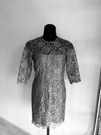 Kocca prachtige kanten jurk maat S, zilverkleur, Kleding | Dames, Grijs, Knielengte, Ophalen of Verzenden, Kocca