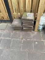 GRATIS! 17 stoeptegels 30 x 30 x 4, Tuin en Terras, Tegels en Klinkers, Ophalen, Zo goed als nieuw, 10 m² of meer, Beton