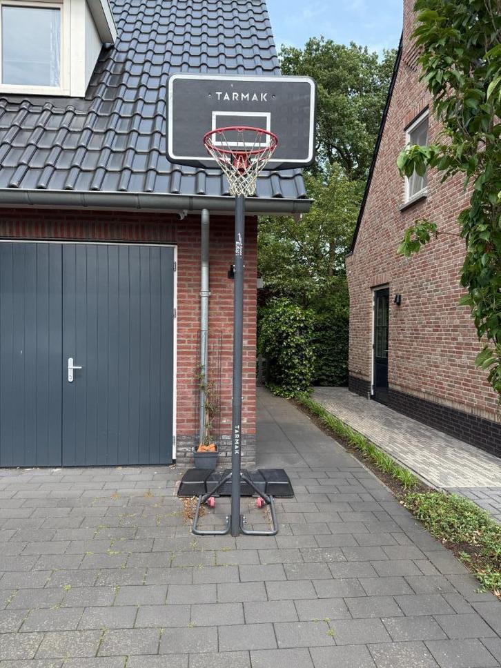 Tarmak B100 easy basketbalpaal, Sport en Fitness, Basketbal, Gebruikt, Ring, Bord of Paal, Ophalen