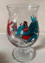DUVEL bierglas. Design van Nina Vandeweghe. Hoogte 16 cm., Verzamelen, Ophalen of Verzenden, Zo goed als nieuw, Glas of Glazen