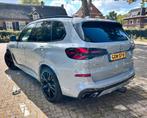 BMW X5 Xdrive50e 490 PK H&K PANO HEAD-UP 22” Aut 2023 BTW, Bedrijf, Vierwielaandrijving, Hybride Elektrisch/Benzine, Dealer onderhouden