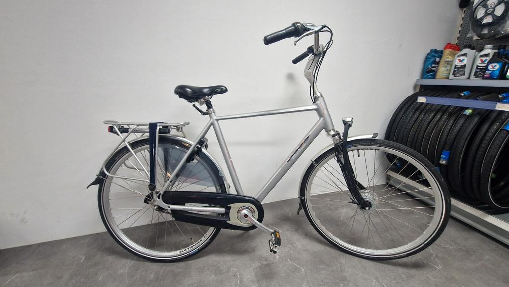 Batavus Holiday 7 - Naafdynamo - 57cm