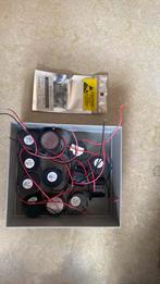 Zoemertjes en transistors, Ophalen of Verzenden, Zo goed als nieuw