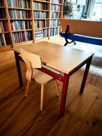 Vintage schooltafeltje met bijpassend stoeltje, Kinderen en Baby's, Kinderkamer | Tafels en Stoelen, Ophalen