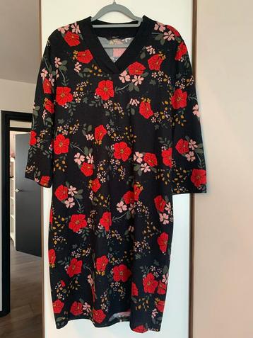 Only jurk, maat L, bloemenprint beschikbaar voor biedingen