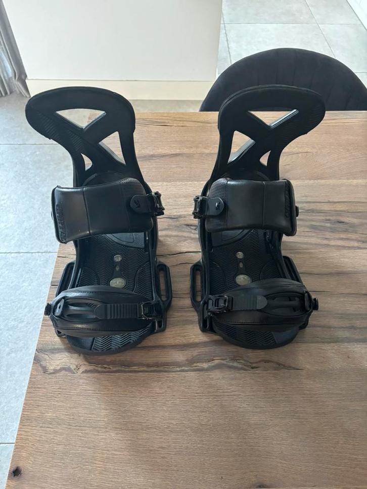 Burton Carte Est Snowboard Bindingen maat L ( 43 - 49.5 ), Sport en Fitness, Snowboarden, Zo goed als nieuw, Bindingen, Ophalen of Verzenden