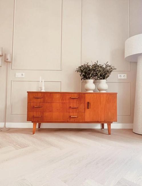 ~ Vintage retro dressoir lowboard kast tv-meubel jaren ‘60 ~, Huis en Inrichting, Kasten | Dressoirs, 25 tot 50 cm, Ophalen