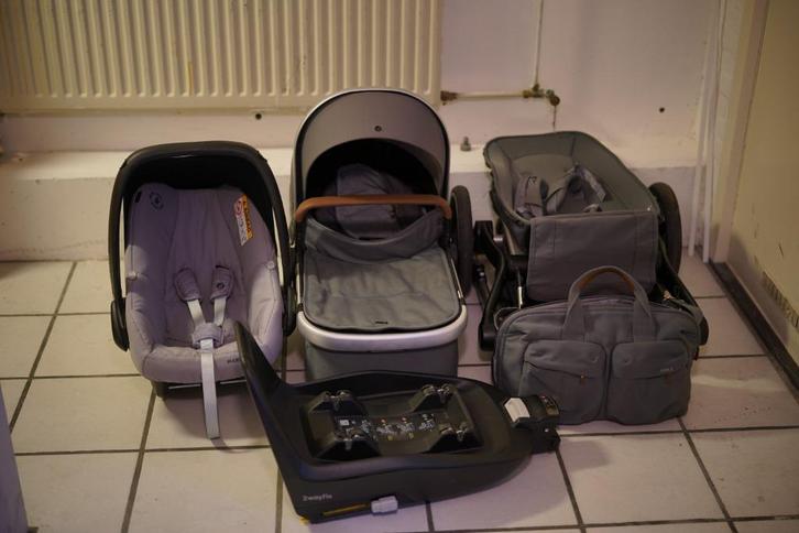Joolz Day 5 in 1 kinderwagen en maxi-cosi, Kinderen en Baby's, Kinderwagens en Combinaties, Zo goed als nieuw, Combiwagen, Overige merken