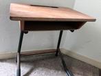 Vintage houten schoolbankje / kinderbureautje, Kinderen en Baby's, Kinderkamer | Tafels en Stoelen, Ophalen, Gebruikt