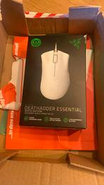 Razer Deathadder Essential whithe edition, Computers en Software, Muizen, Ophalen of Verzenden, Zo goed als nieuw