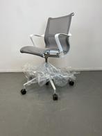 1x Herman Miller Setu Bureaustoel Donkergrijs - Wit, Ophalen of Verzenden, Nieuw, Grijs, Bureaustoel