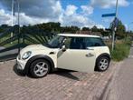 Mini (r56) 1.6 75pk 2011 Wit, Auto's, Mini, Voorwielaandrijving, 74 pk, 4 stoelen, Wit