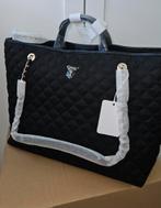 Guess shopper met pouch - grote zwarte tas, Sieraden, Tassen en Uiterlijk, Tassen | Damestassen, Ophalen of Verzenden, Nieuw, Zwart