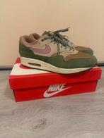 Air Max 1 Treeline - Maat 45, Kleding | Heren, Schoenen, Ophalen of Verzenden, Zo goed als nieuw, Bruin, Sneakers of Gympen