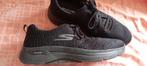 Zwarte ArchFit sketchers gowalk Air-Cooled mt 40, Skechers, Zwart, Ophalen of Verzenden, Sneakers of Gympen
