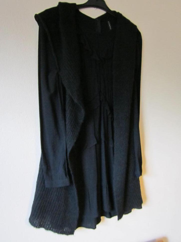 X-COMPANY jurk met Cora Kemperman vest maat 38/40, Kleding | Dames, Jurken, Nieuw, Maat 38/40 (M), Zwart, Onder de knie, Verzenden