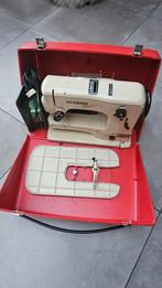 BERNINA RECORD NAAIMACHINE, Hobby en Vrije tijd, Naaimachines en Toebehoren, Ophalen, Zo goed als nieuw, Naaimachine, Bernina