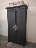 Antieke gereystijlde kast, Ophalen of Verzenden
