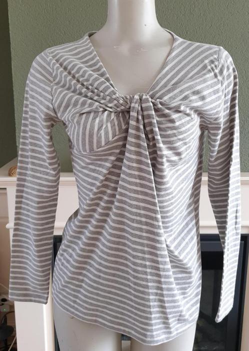 Susskind grijs witte gestreepte top shirt M 38 40 Gratis Ver, Kleding | Dames, Tops, Zo goed als nieuw, Maat 38/40 (M), Grijs