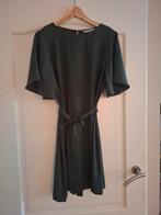 Cocktail Jurk Maat 42 H&M, Kleding | Dames, Maat 42/44 (L), Ophalen of Verzenden, Zo goed als nieuw, Knielengte