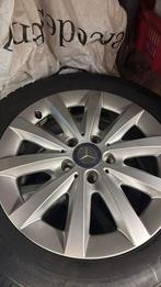 Mercedes winterbanden 205/55R16, Auto diversen, Wieldoppen, Ophalen, Zo goed als nieuw
