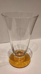 Vintage glazen met gekleurde voet, Verzamelen, Glas en Borrelglaasjes, Ophalen of Verzenden, Zo goed als nieuw, Overige typen