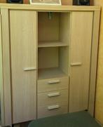 Kast met deuren, Huis en Inrichting, Kasten | Kledingkasten, Ophalen, Met deur(en), 100 tot 150 cm, Zo goed als nieuw