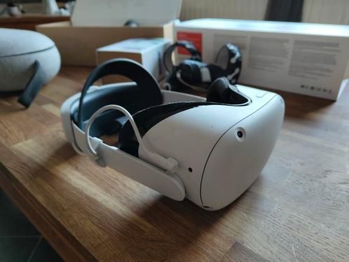 Meta Quest 2.   256GB, Spelcomputers en Games, Virtual Reality, Zo goed als nieuw, Overige platformen, Ophalen of Verzenden