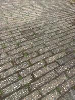 Beton waaltjes/klinkers - 25m2 - Gratis, Tuin en Terras, Tegels en Klinkers, Ophalen, Klinkers, Zo goed als nieuw, 10 m² of meer