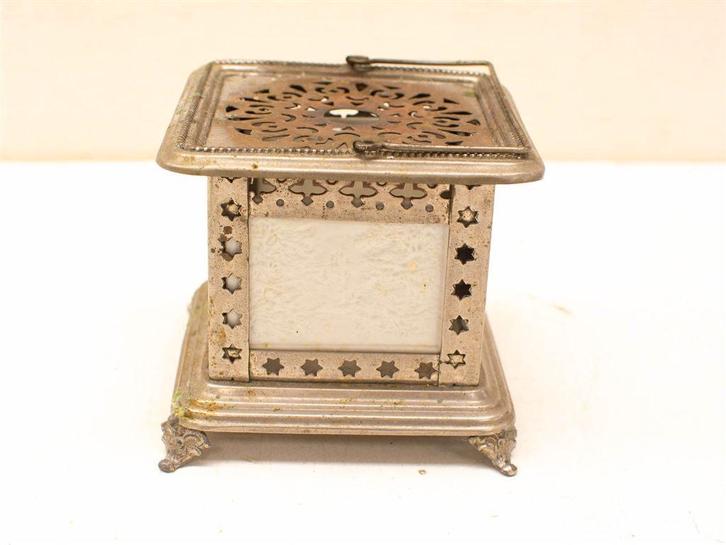 theelicht 33956, Huis en Inrichting, Keuken | Servies, Gebruikt, Bord(en), Wedgwood, Aardewerk, Ophalen of Verzenden