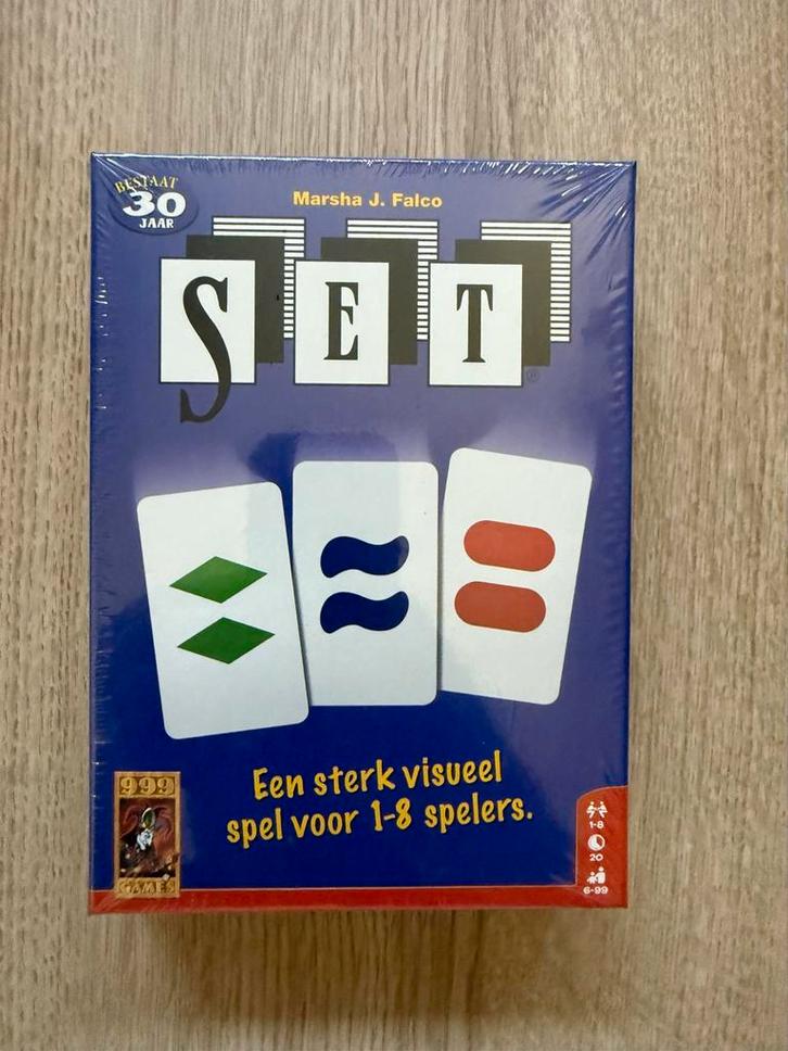 Set - Het Visuele Kaartspel!, Hobby en Vrije tijd, Gezelschapsspellen | Bordspellen, Nieuw, Een of twee spelers, Ophalen of Verzenden