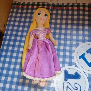Disneyland Rapunzel knuffel 28 cm groot  beschikbaar voor biedingen
