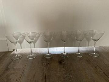 Cocktailglazen beschikbaar voor biedingen