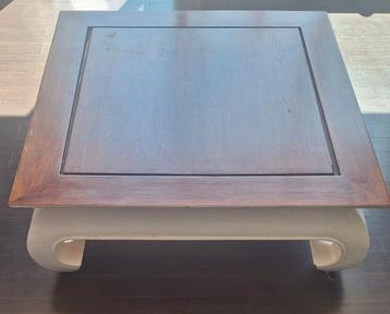 Opium tafel bruin / wit 110 x 110 hout eventueel dienblad beschikbaar voor biedingen