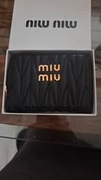 Nieuwe Miu Miu Portemonnee Dames, Sieraden, Tassen en Uiterlijk, Portemonnees, Ophalen of Verzenden