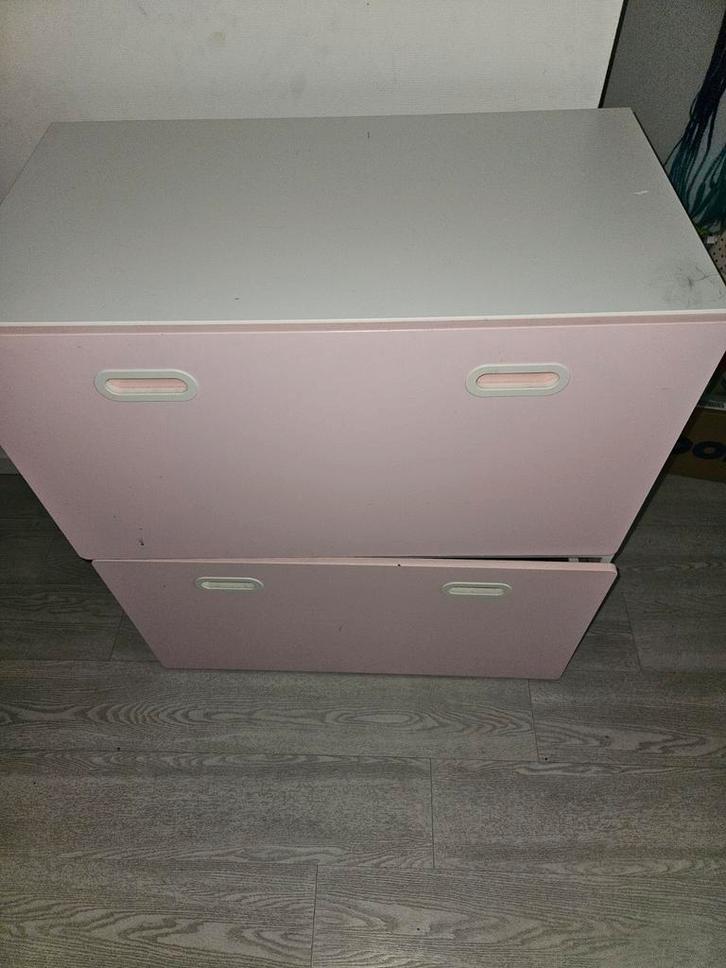 2 Ikea Smastad opberg kist roze, Huis en Inrichting, Kasten | Schoenenkasten, Zo goed als nieuw, Ophalen of Verzenden