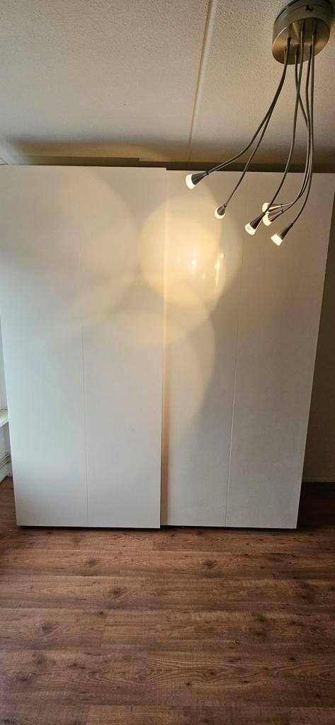 IKEA Schuifdeurkast 200cm breed,  235cm hoog, Huis en Inrichting, Kasten | Kledingkasten, Gebruikt, 200 cm of meer, 200 cm of meer