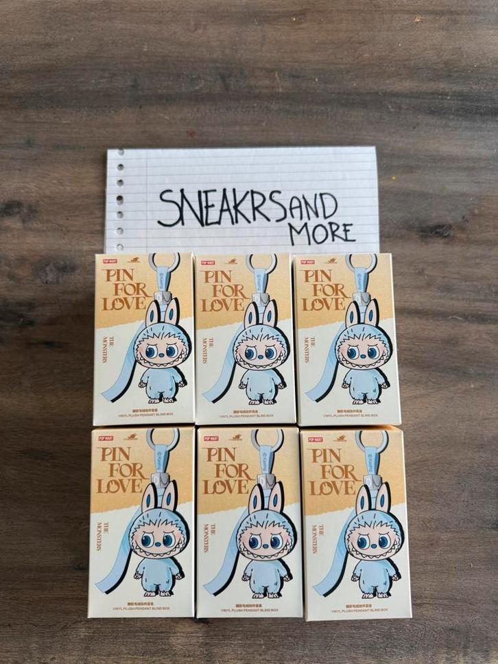 Pop Mart Labubu The Monsters Pin for Love (A-M) Blind Box, Kinderen en Baby's, Speelgoed | Knuffels en Pluche, Nieuw, Overige typen