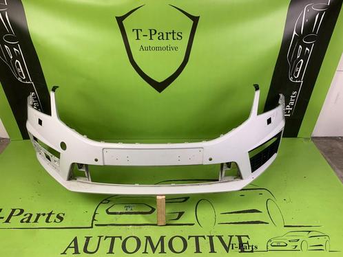 skoda octavia RS voorbumper bumper 6E0 807 221AA, Auto-onderdelen, Carrosserie en Plaatwerk, Bumper, Skoda, Gebruikt, Ophalen of Verzenden