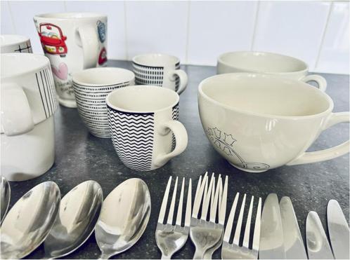 Stijlvol serviesset + zeldzame Blond Amsterdam Mr. Right mok, Huis en Inrichting, Keuken | Servies, Zo goed als nieuw, Kop(pen) en/of Schotel(s)