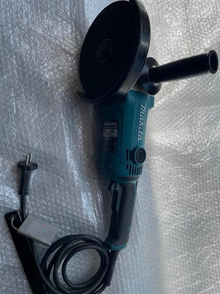 MAKITA GA7050 haakse slijper 2000 W, Doe-het-zelf en Verbouw, Gereedschap | Slijpmachines, Zo goed als nieuw, Haakse handslijpmachine