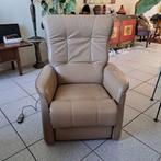 Massage fauteuil, Ophalen, Gebruikt, 75 tot 100 cm, Leer