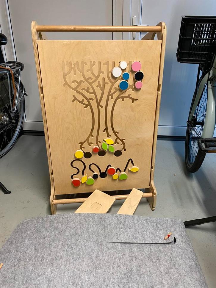 LEEA multifunctionele leertoren keukenhulp glijbaan krijtbor, Kinderen en Baby's, Kinderstoelen, Zo goed als nieuw, Ophalen