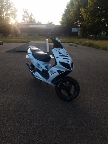 Speedfight 2 DR70 wit waardepeiling beschikbaar voor biedingen