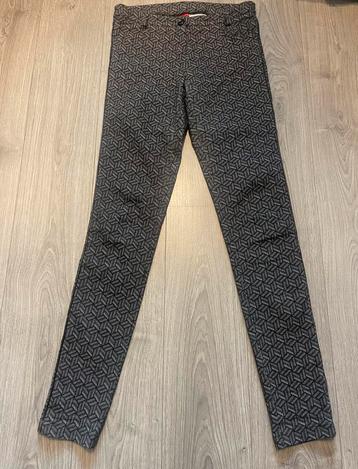 ONLY-M stretch broek met print maat 42 beschikbaar voor biedingen