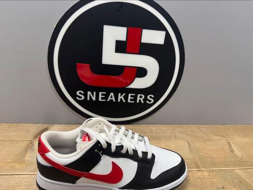 Nike Dunk Low Retro Red Swoosh Panda, Kleding | Heren, Schoenen, Nieuw, Sneakers of Gympen, Overige kleuren, Ophalen of Verzenden