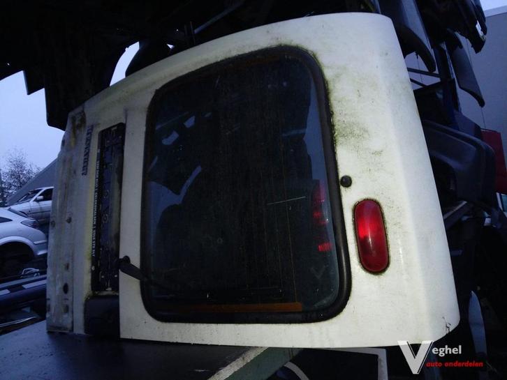 achter deur Renault kango 2000, Auto-onderdelen, Carrosserie en Plaatwerk, Achterklep, Achter, Gebruikt, Ophalen