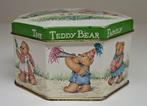 Ilona Hertzberger The Teddy Bear Family. Blikje., Ophalen of Verzenden, Zo goed als nieuw, Overige